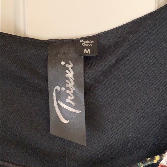 Floral ruffle mini Dress size M - Picture 3 of 5